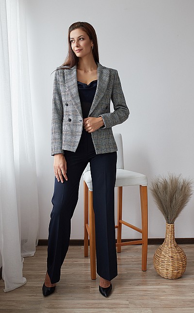 Wool Jacket in Gray and Blue Check with Double Breasted Closure 24526 / 2025 Wool Jacket in Gray and Blue Check with Double Breasted Closure 24526 / 2025