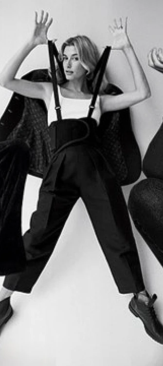 Women's Black Pants: Classic and ... Modern At the same time!